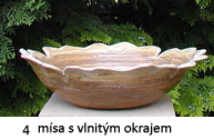 Msa s vlnitm okrajem 4